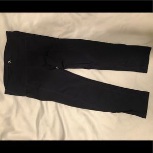 Gap compression leggings